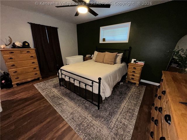 2761 Daniels Avenue, South Charleston, WV 25303