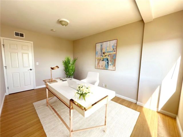 2240 N Legion Drive 217, Signal Hill, CA 90755