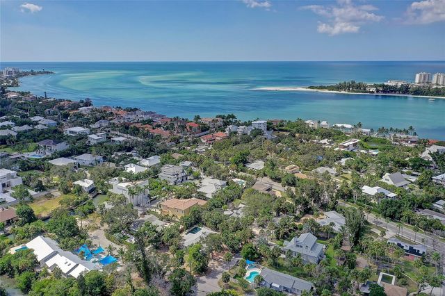 226 OGDEN STREET, Sarasota, FL 34242