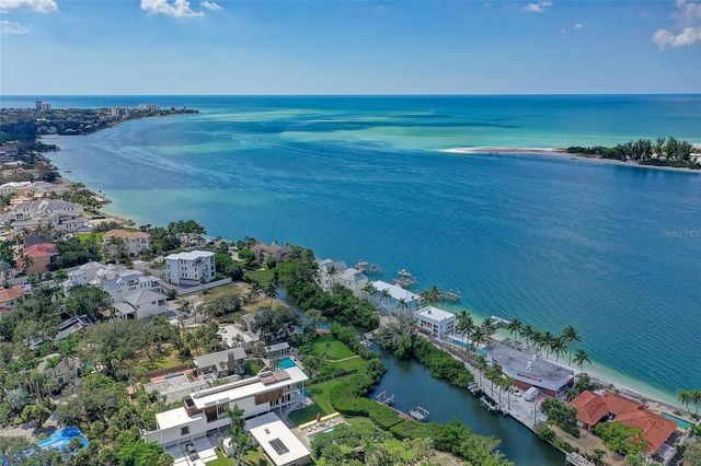 226 OGDEN STREET, Sarasota, FL 34242