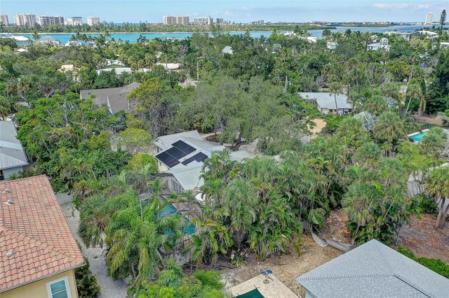 226 OGDEN STREET, Sarasota, FL 34242