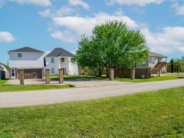 230 22nd Street, Dickinson, TX 77539