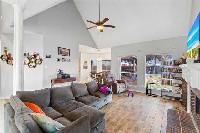4922 Kerrville Dr, Corpus Christi, TX 78413
