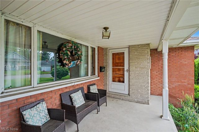 577 Geneva Avenue, Struthers, OH 44471