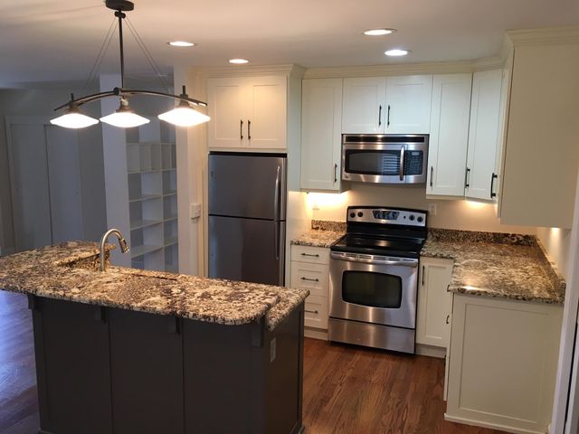 717 Azalea Street, Mount Pleasant, SC 29464