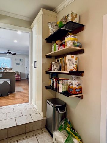 717 Azalea Street, Mount Pleasant, SC 29464