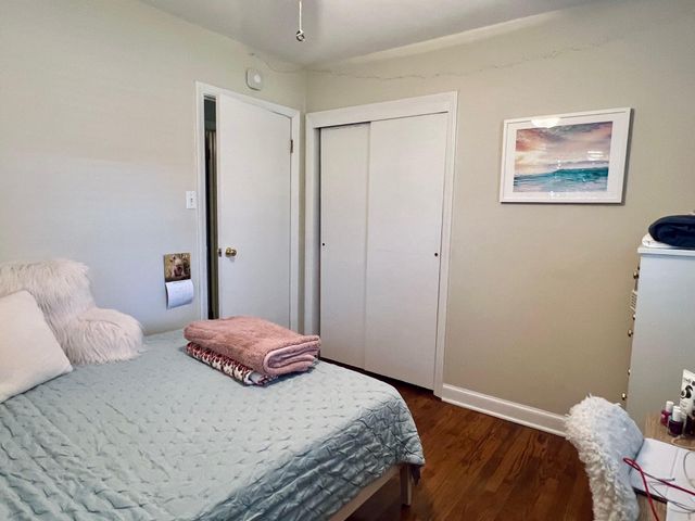 717 Azalea Street, Mount Pleasant, SC 29464