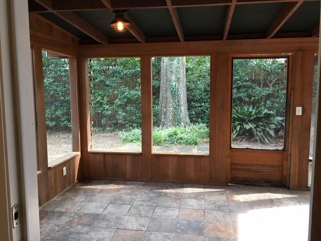 717 Azalea Street, Mount Pleasant, SC 29464