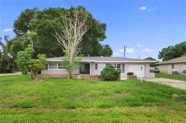 13802 2nd ST, Fort Myers, FL 33905