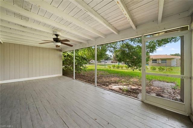 13802 2nd ST, Fort Myers, FL 33905