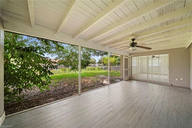 13802 2nd ST, Fort Myers, FL 33905