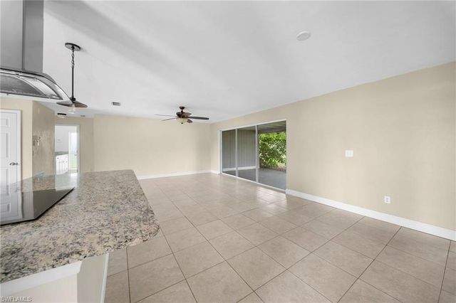 13802 2nd ST, Fort Myers, FL 33905