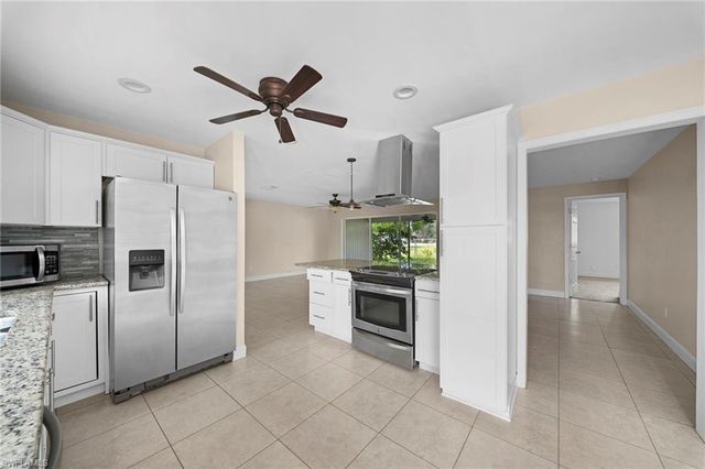 13802 2nd ST, Fort Myers, FL 33905