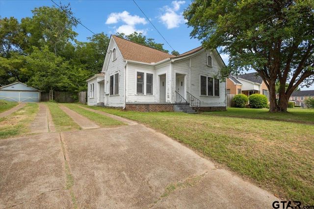 817 S Kennedy, Tyler, TX 75701