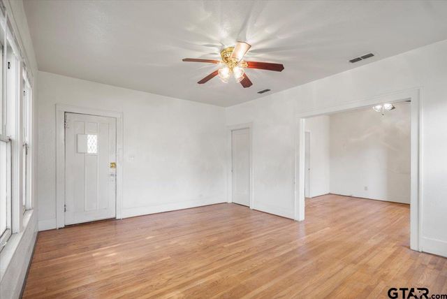 817 S Kennedy, Tyler, TX 75701