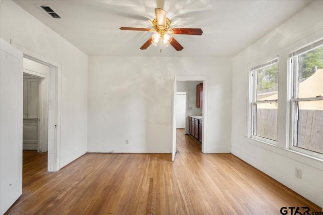 817 S Kennedy, Tyler, TX 75701