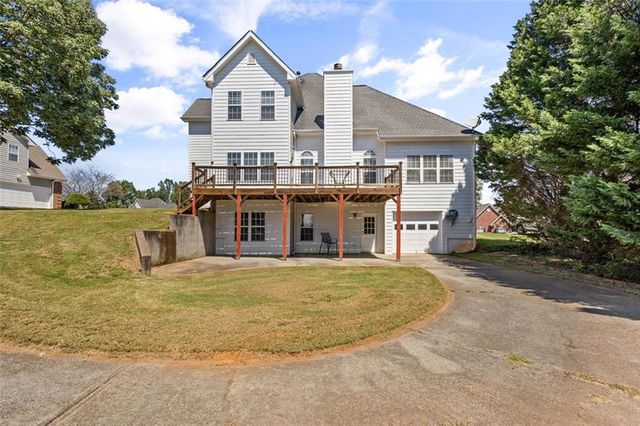 1376 Beringer Drive, Hoschton, GA 30548