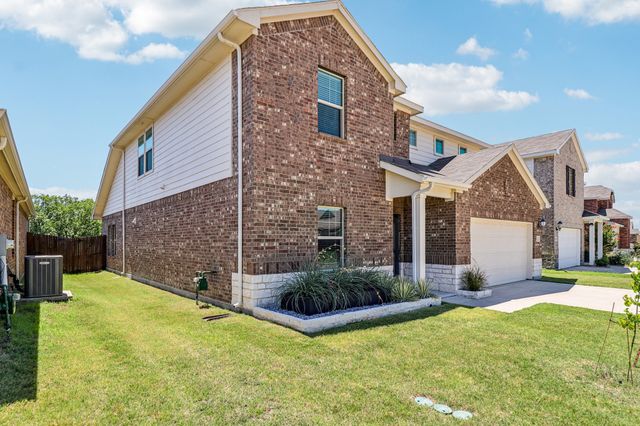 2533 Real Quiet Drive, Forney, TX 75126