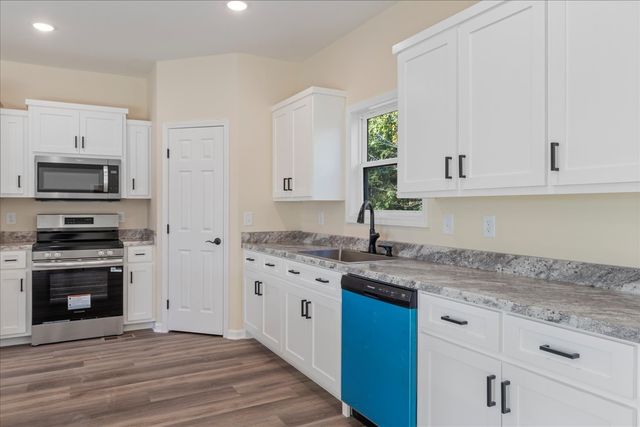 975 Weakley Creek Road, Lawrenceburg, TN 38464
