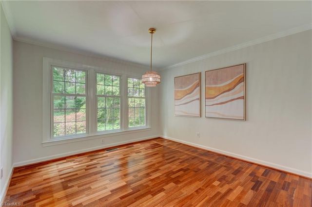 200 Stafford Oak Drive, Jamestown, NC 27282