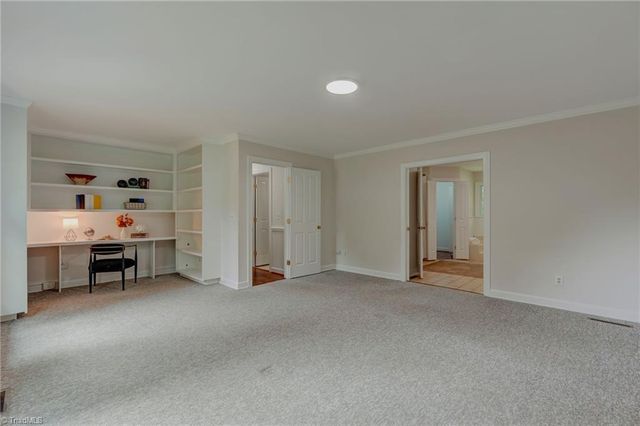 200 Stafford Oak Drive, Jamestown, NC 27282