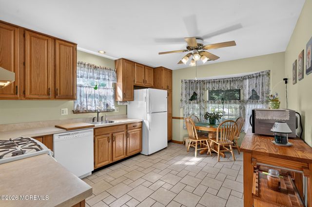 105 Valley Forge Drive, Little Egg Harbor, NJ 08087