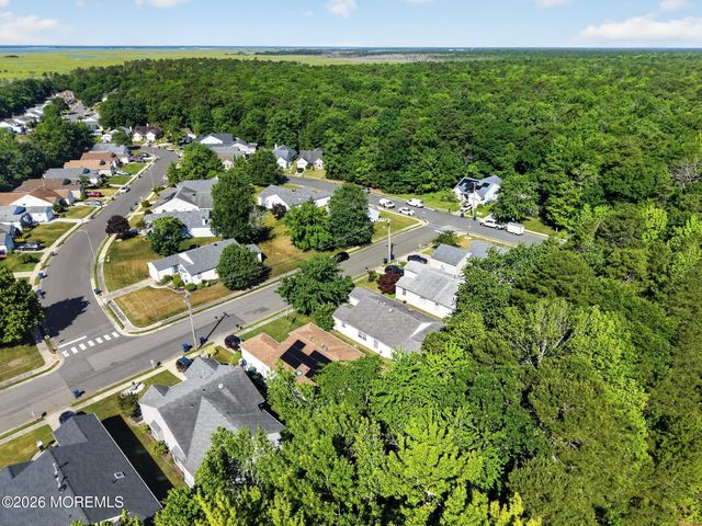 105 Valley Forge Drive, Little Egg Harbor, NJ 08087