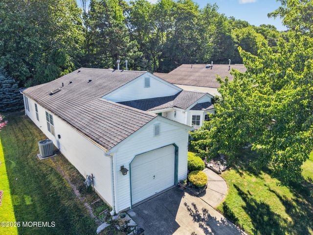 105 Valley Forge Drive, Little Egg Harbor, NJ 08087