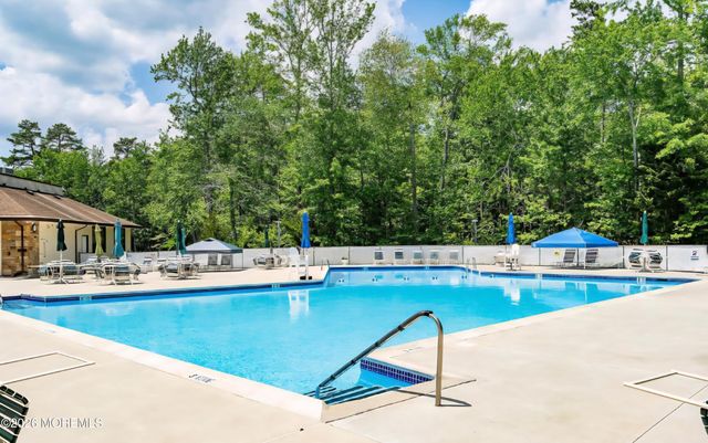 105 Valley Forge Drive, Little Egg Harbor, NJ 08087