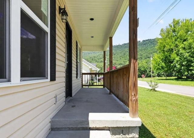 419 W 2nd Street, Jasper, TN 37347
