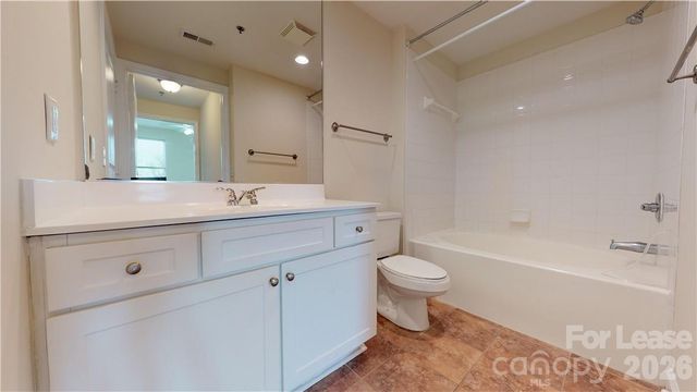 1315 East Boulevard 329, Charlotte, NC 28203