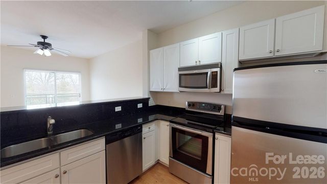 1315 East Boulevard 329, Charlotte, NC 28203
