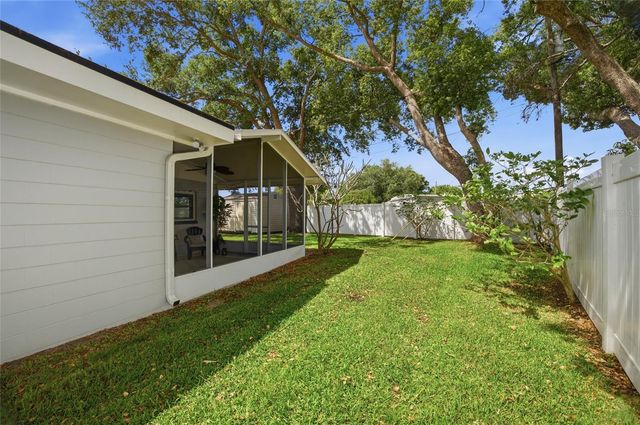 1511 4TH STREET SW, Largo, FL 33770