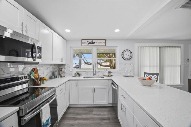 1511 4TH STREET SW, Largo, FL 33770