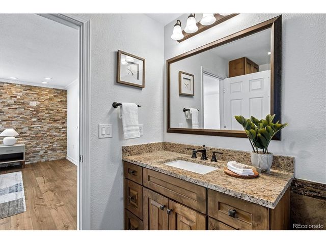 5490 Garland St, Arvada, CO 80002