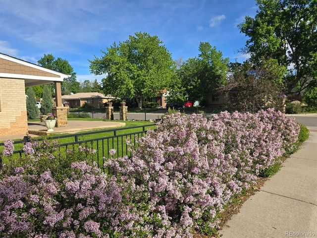 5490 Garland St, Arvada, CO 80002