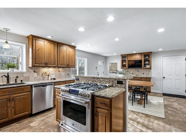 5490 Garland St, Arvada, CO 80002