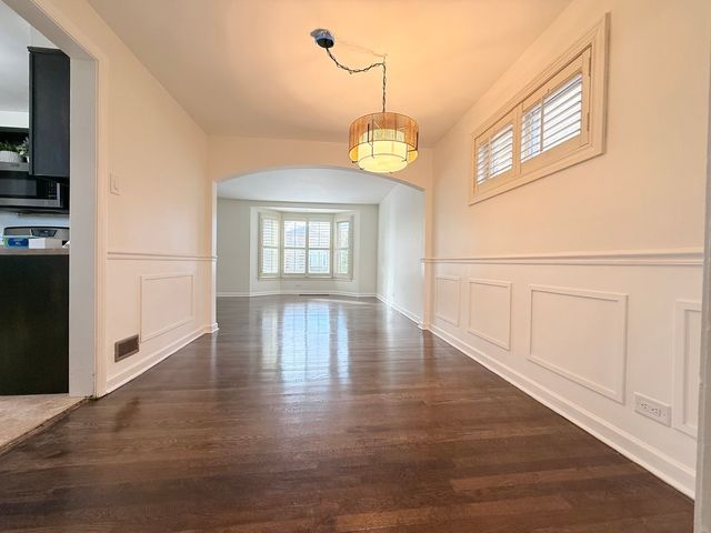 3333 S 58th Court, Cicero, IL 60804