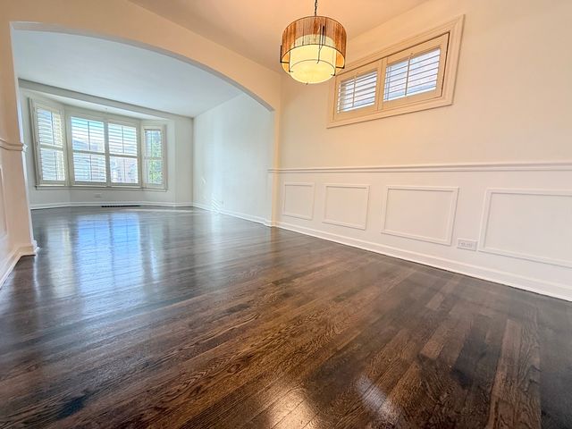 3333 S 58th Court, Cicero, IL 60804