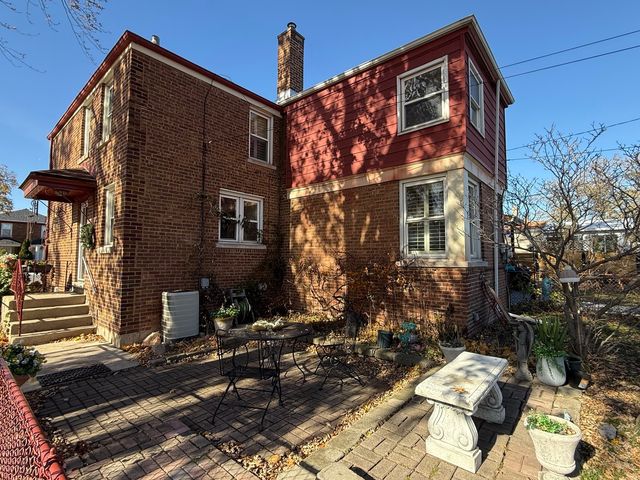 3333 S 58th Court, Cicero, IL 60804