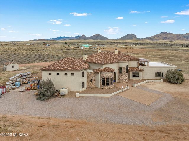 370 Elgin Road, Elgin, AZ 85611