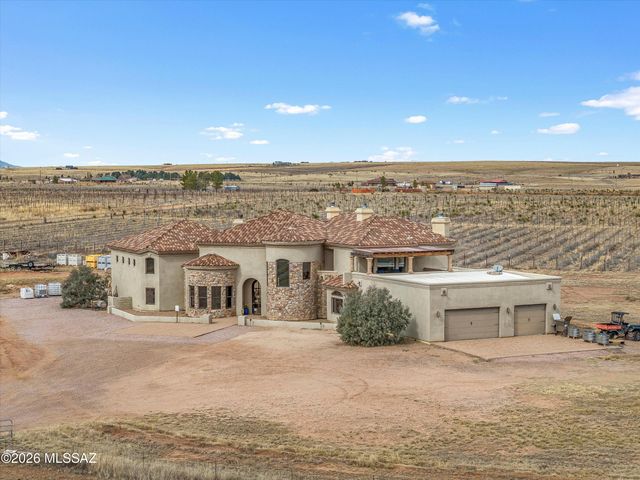 370 Elgin Road, Elgin, AZ 85611