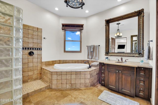 370 Elgin Road, Elgin, AZ 85611