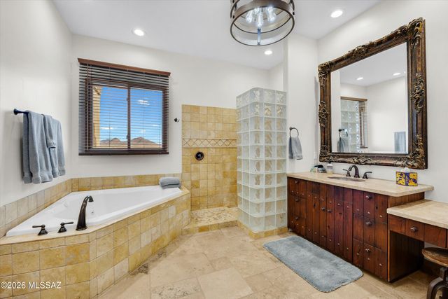 370 Elgin Road, Elgin, AZ 85611