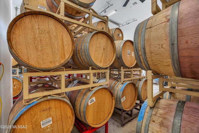 370 Elgin Road, Elgin, AZ 85611