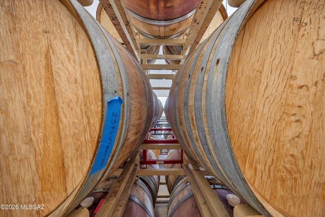 370 Elgin Road, Elgin, AZ 85611