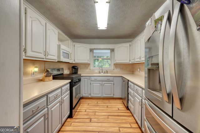 6881 Woodlake Circle, Young Harris, GA 30582