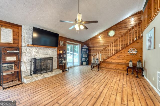 6881 Woodlake Circle, Young Harris, GA 30582