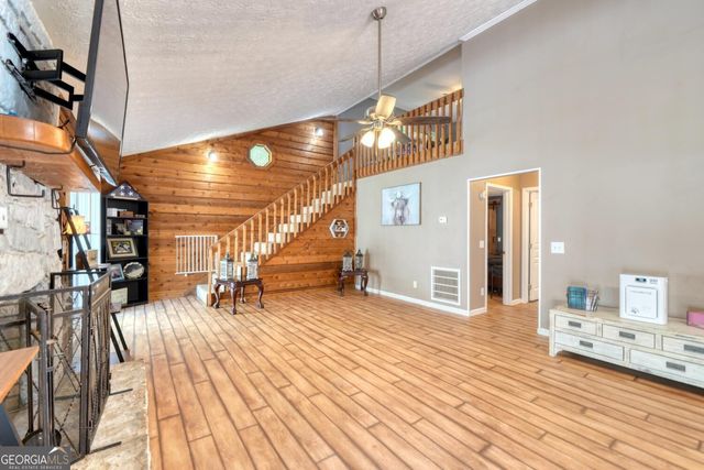 6881 Woodlake Circle, Young Harris, GA 30582