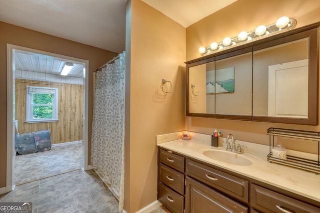 6881 Woodlake Circle, Young Harris, GA 30582